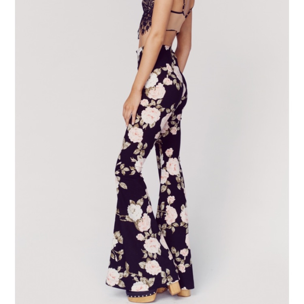 Show me your mumu floral bam bam bells